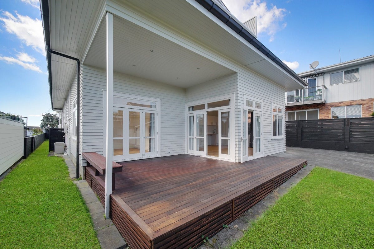 190 Garnet Road, Westmere, Auckland - Carousel 2