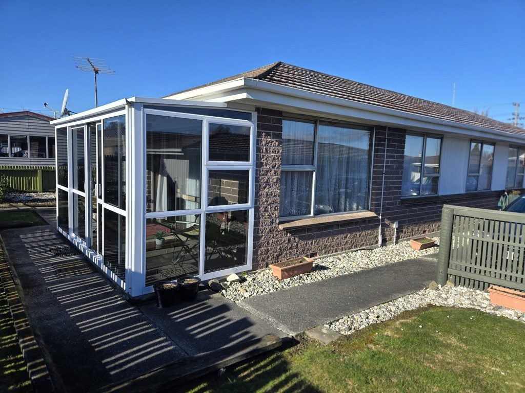 35D Essex Street, Balclutha, Balclutha - Carousel 1