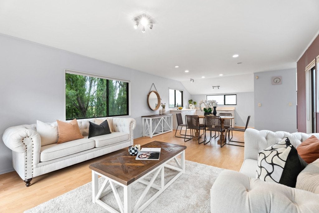 164 Norman Lesser Drive, Saint Johns, Auckland - Carousel 2
