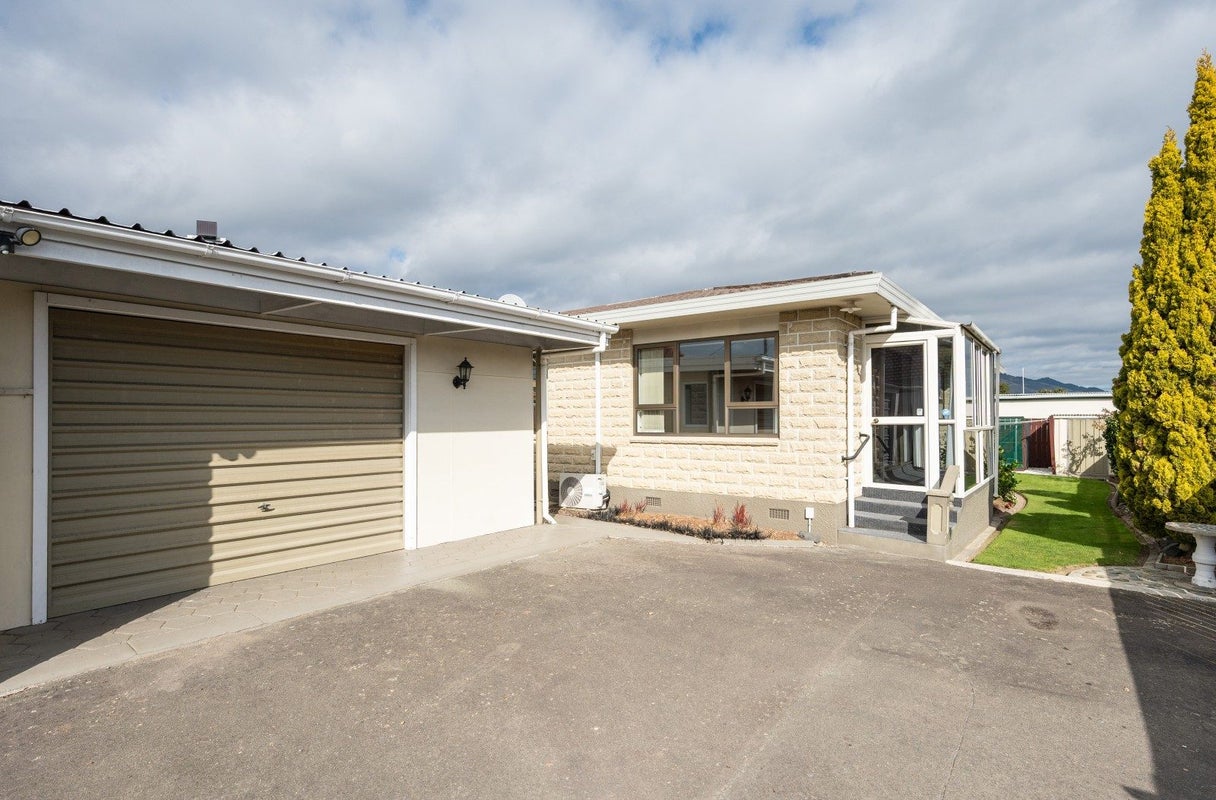 2/18 Ranui Road, Stoke, Nelson - Carousel 1