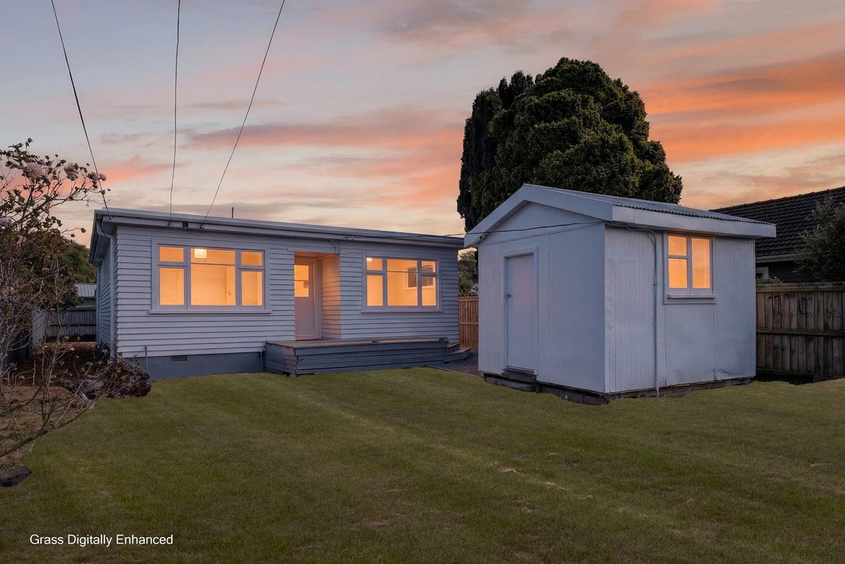 184A Palmers Road, New Brighton, Christchurch - Carousel 1