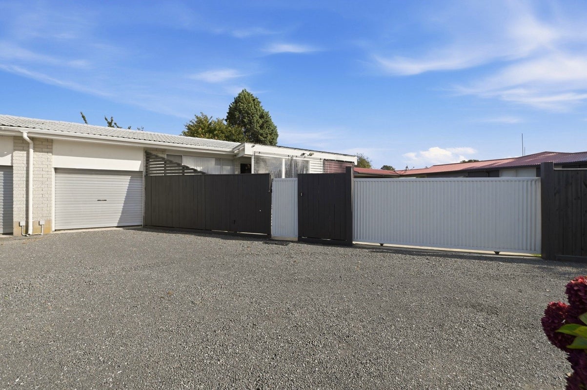27A Barron Crescent, Fenton Park, Rotorua - Carousel 16