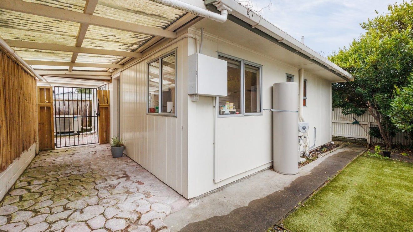 5A Dundas Place, Awapuni, Palmerston North - Carousel 1