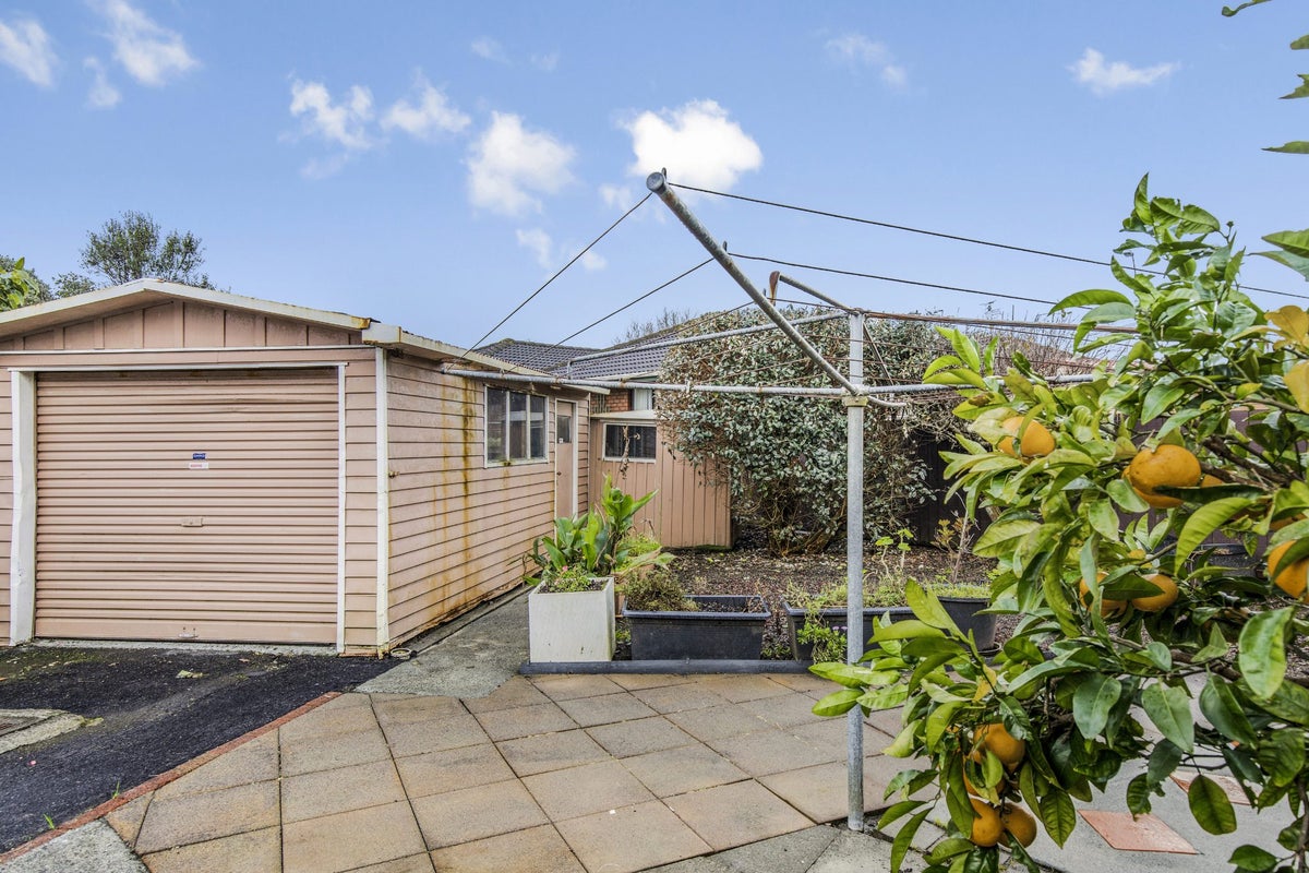1/43 Mahoe Street, Hutt Central, Lower Hutt - Carousel 22