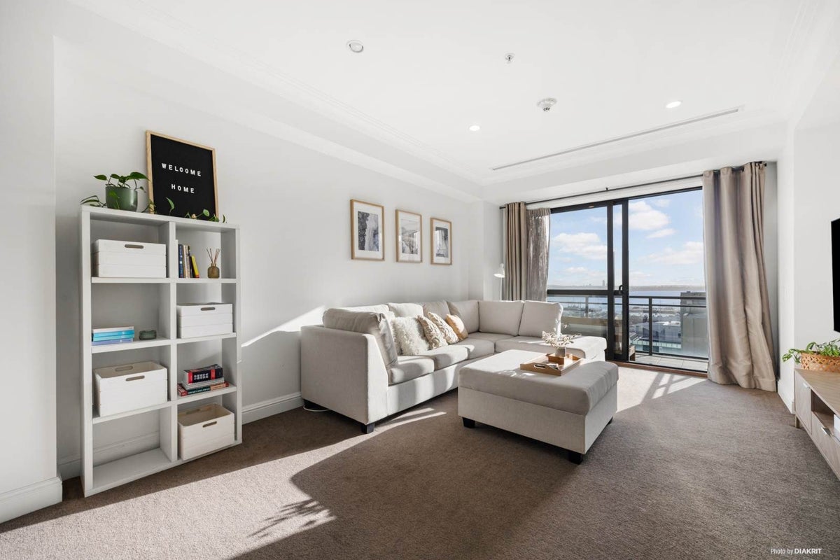 906/22 Nelson Street, Auckland Central, Auckland - Carousel 1