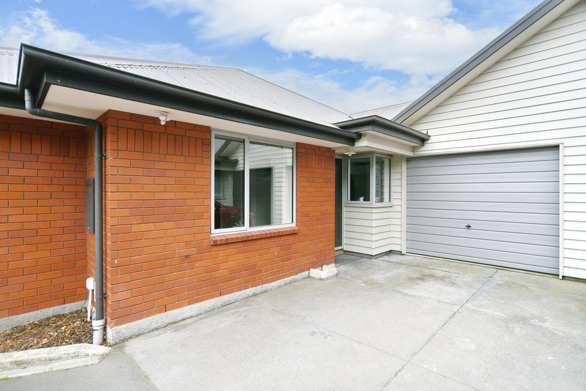 18D Defoe Place, Waltham, Christchurch - Carousel 17
