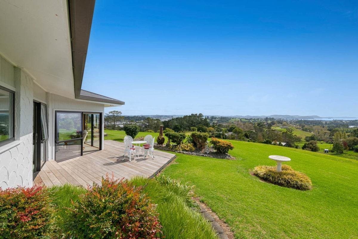 230 Spur Road, Stillwater, Silverdale - Carousel 2