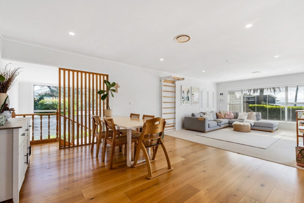 45 Vipond Road, Stanmore Bay, Whangaparaoa - Carousel 2