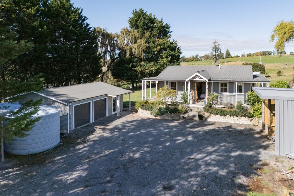 668 State Highway 2, Otane, Otane - Carousel 2