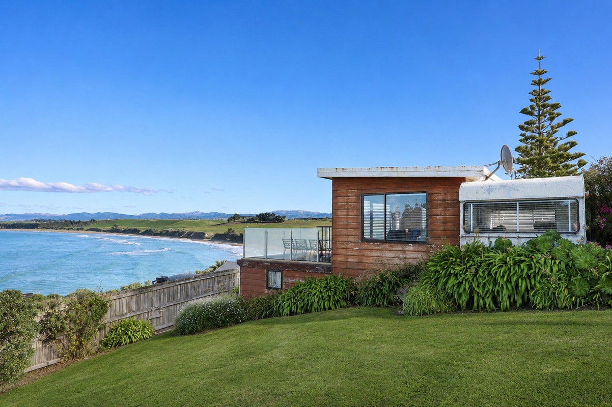 28 Nasmyth Street, Kakanui - Carousel 1