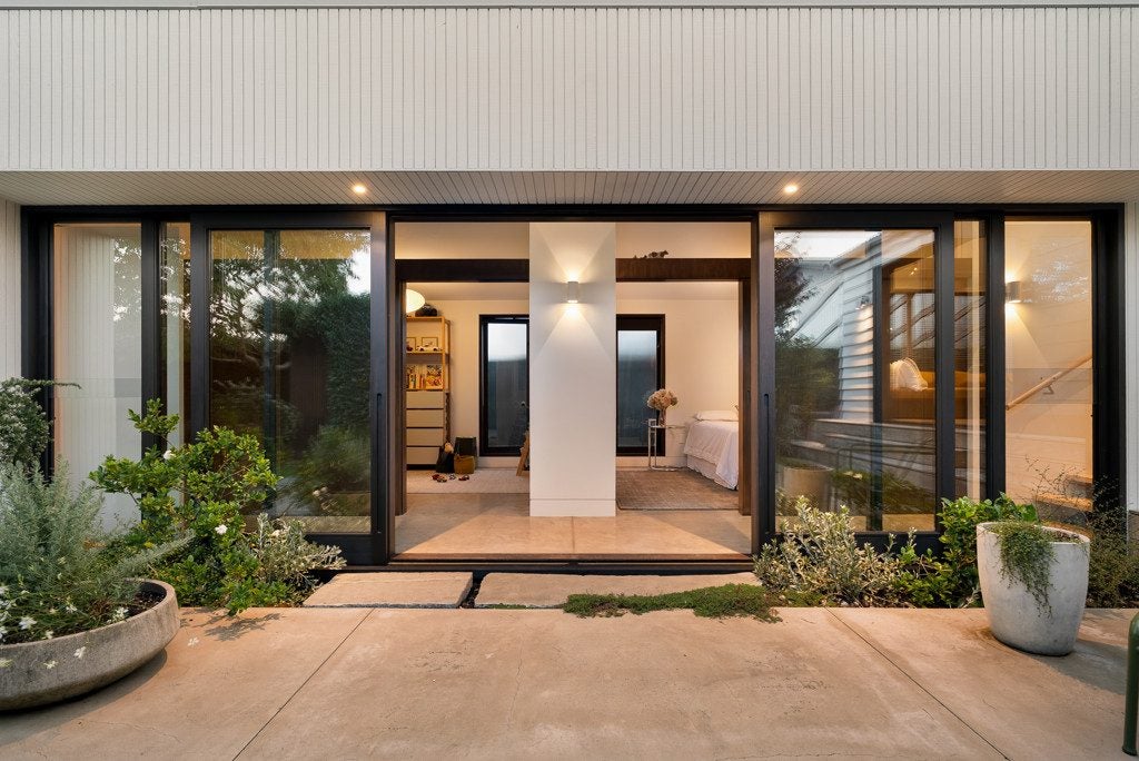 4 Kenley Place, Avondale, Auckland - Carousel 2