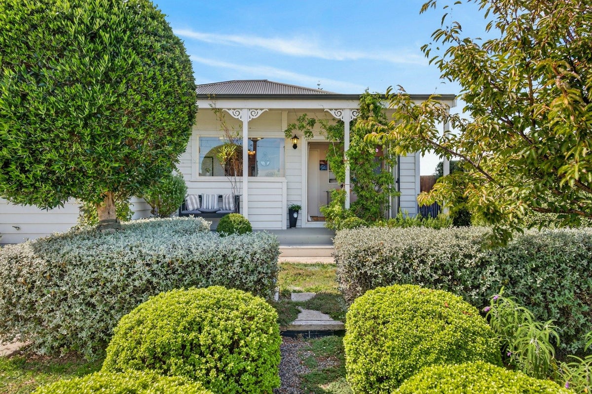 190A Te Awa Avenue, Awatoto, Napier - Carousel 1