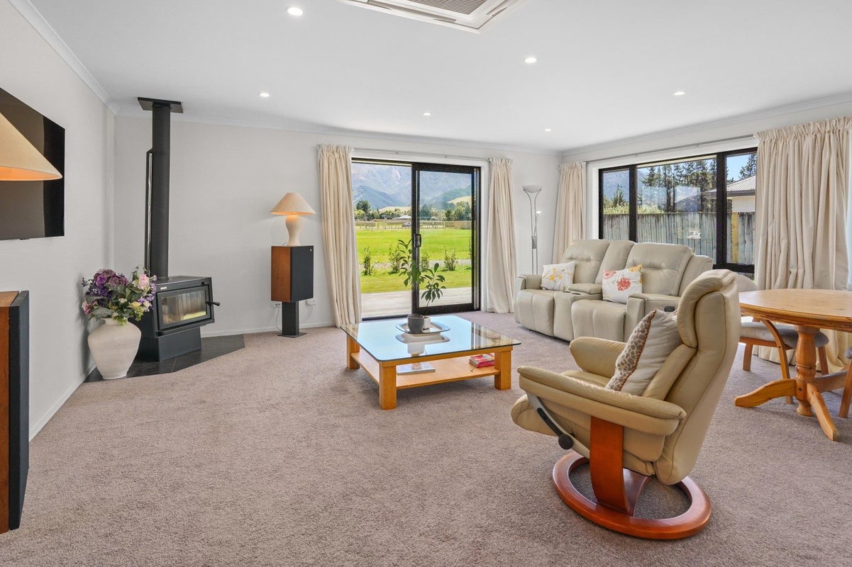 1/8 Ensor Drive, Hanmer Springs, Hanmer Springs - Carousel 2