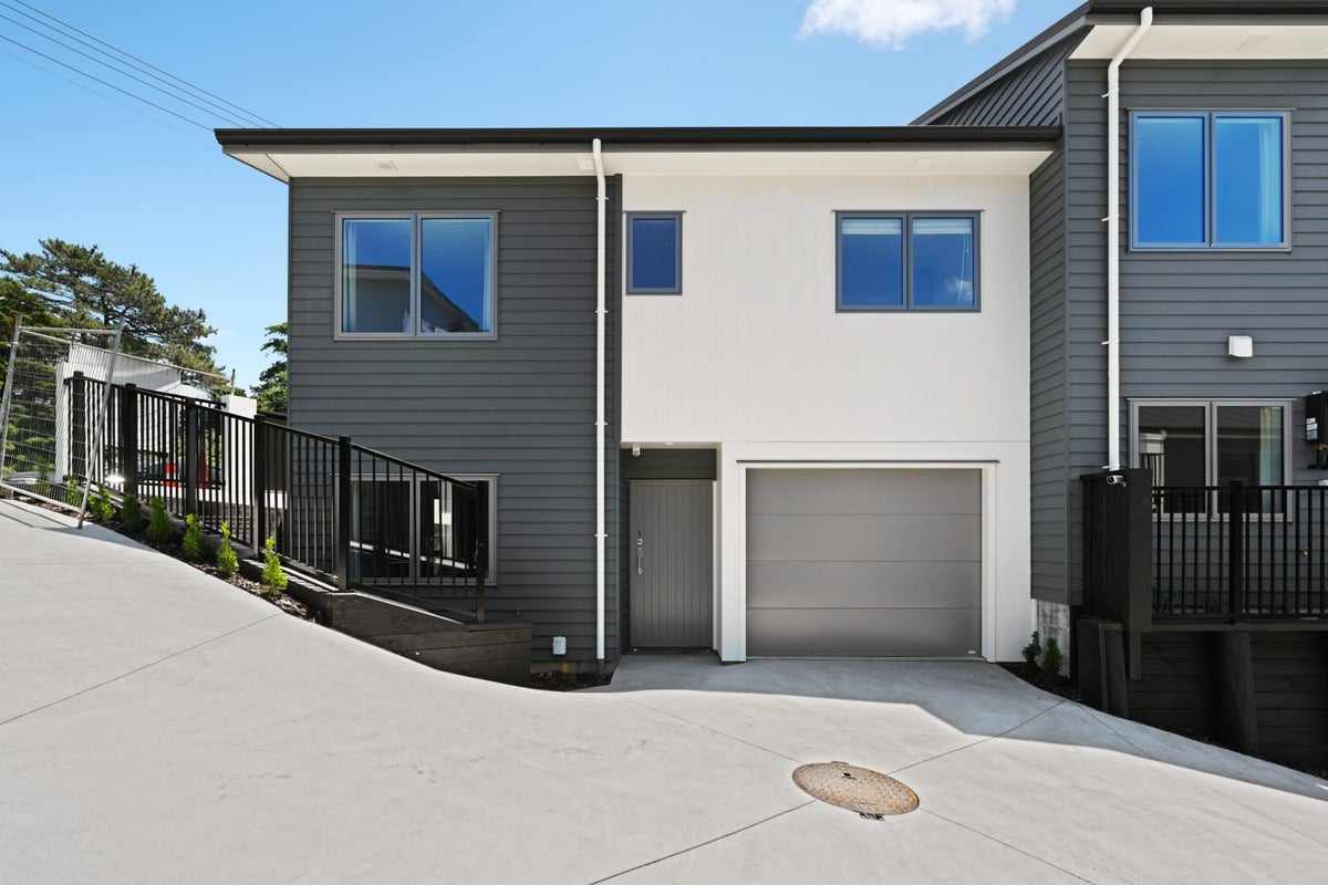 1/6 Ruakiwi Road, Hamilton Lake, Hamilton, Waikato - Carousel 2