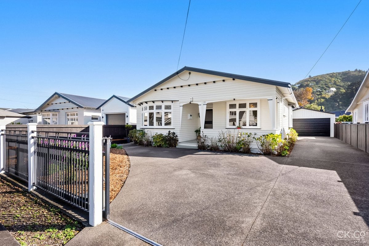 40 Tui Street, Alicetown, Lower Hutt - Carousel 1