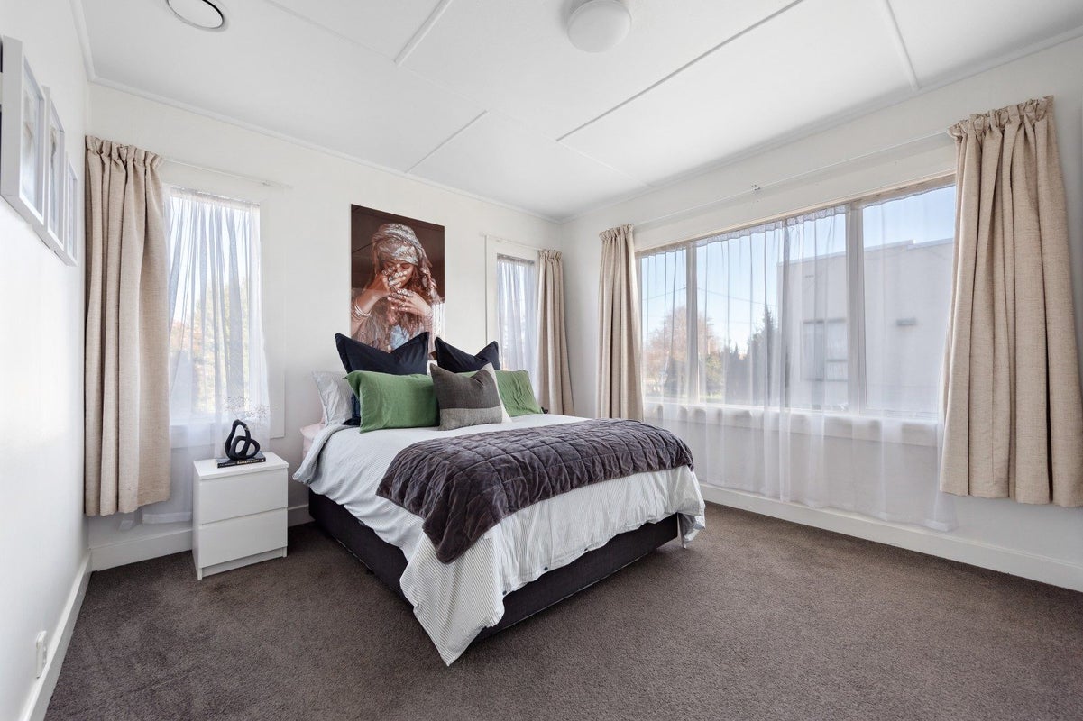 107 Kitchener Street, Gore, Gore - Carousel 2