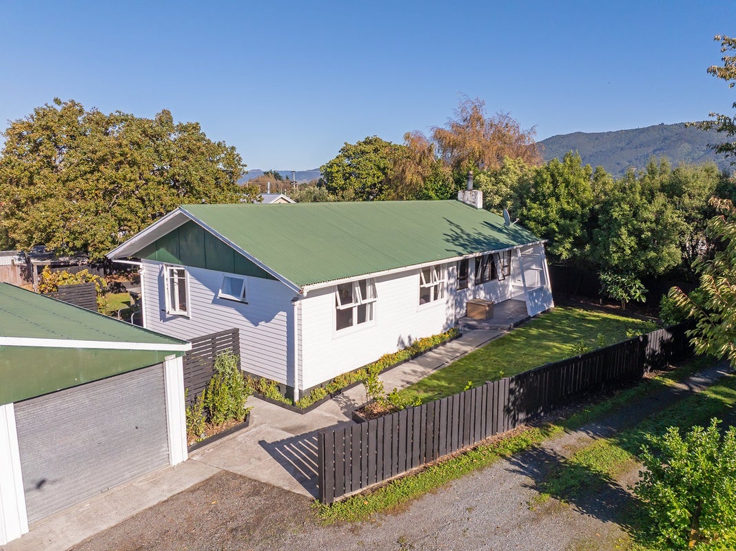 19 Wallace Street, Featherston, Featherston - Carousel 1