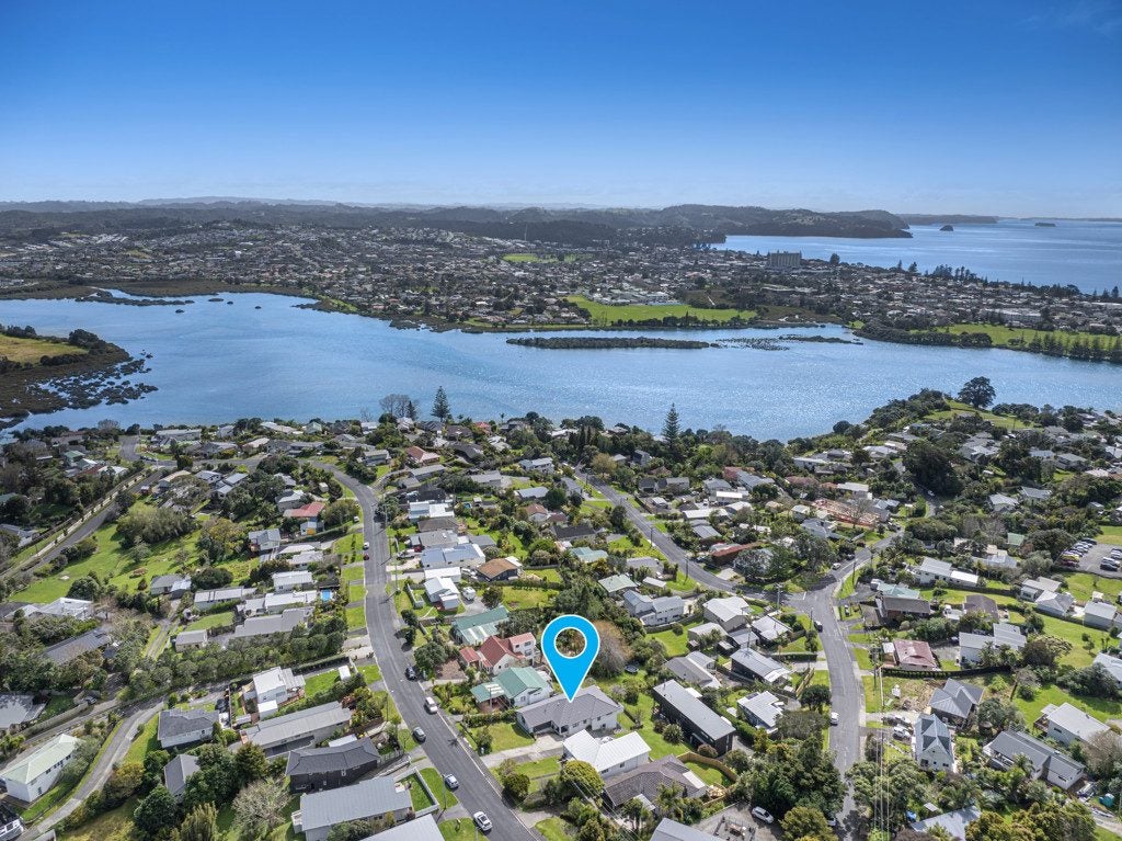 7 Moffat Road, Red Beach, Whangaparaoa - Carousel 25