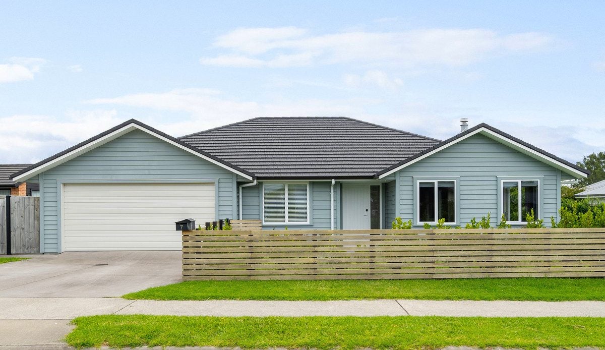 7 Serenity Drive, Omokoroa, Omokoroa - Carousel 1