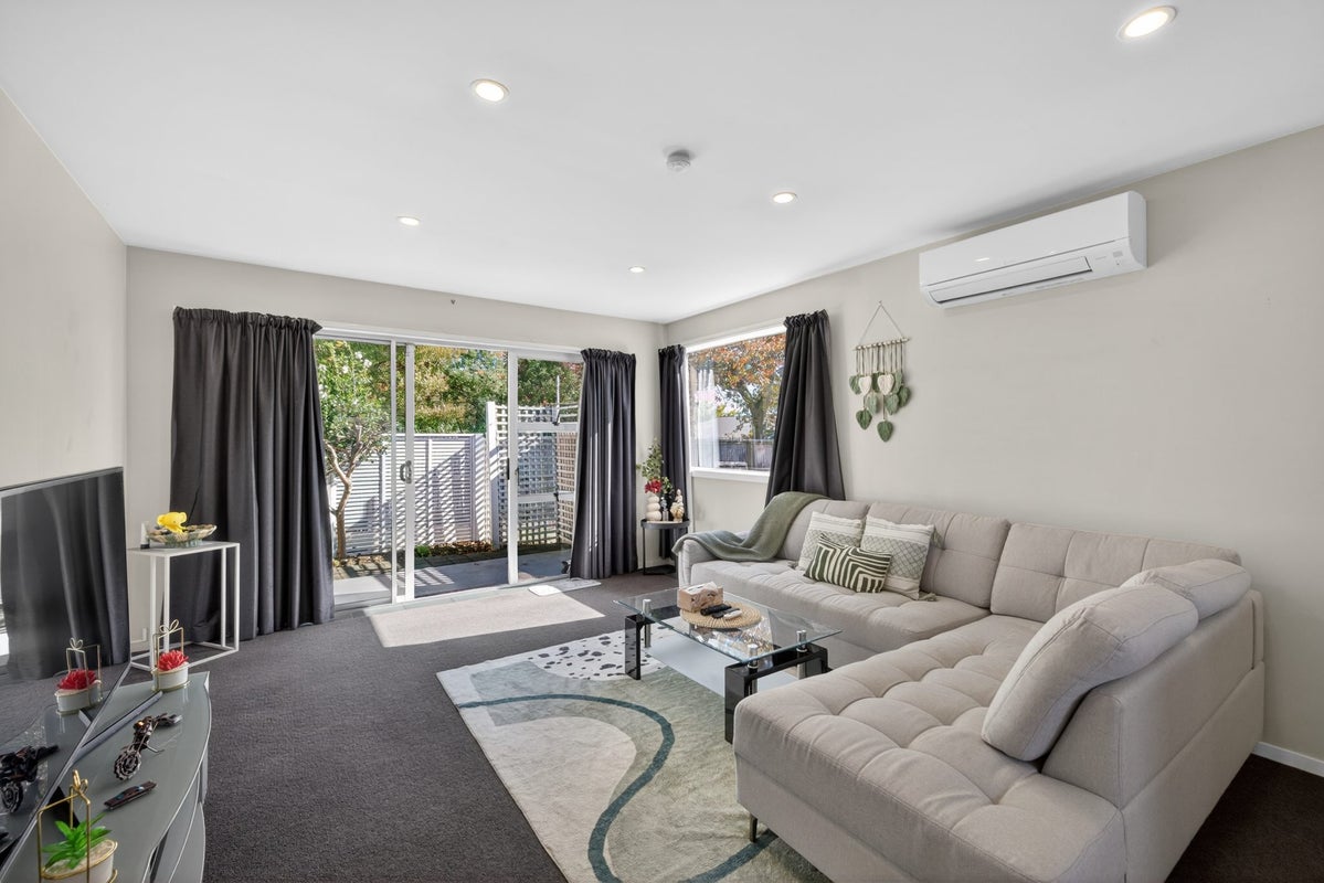 3/441 Armagh Street, Linwood, Christchurch - Carousel 1