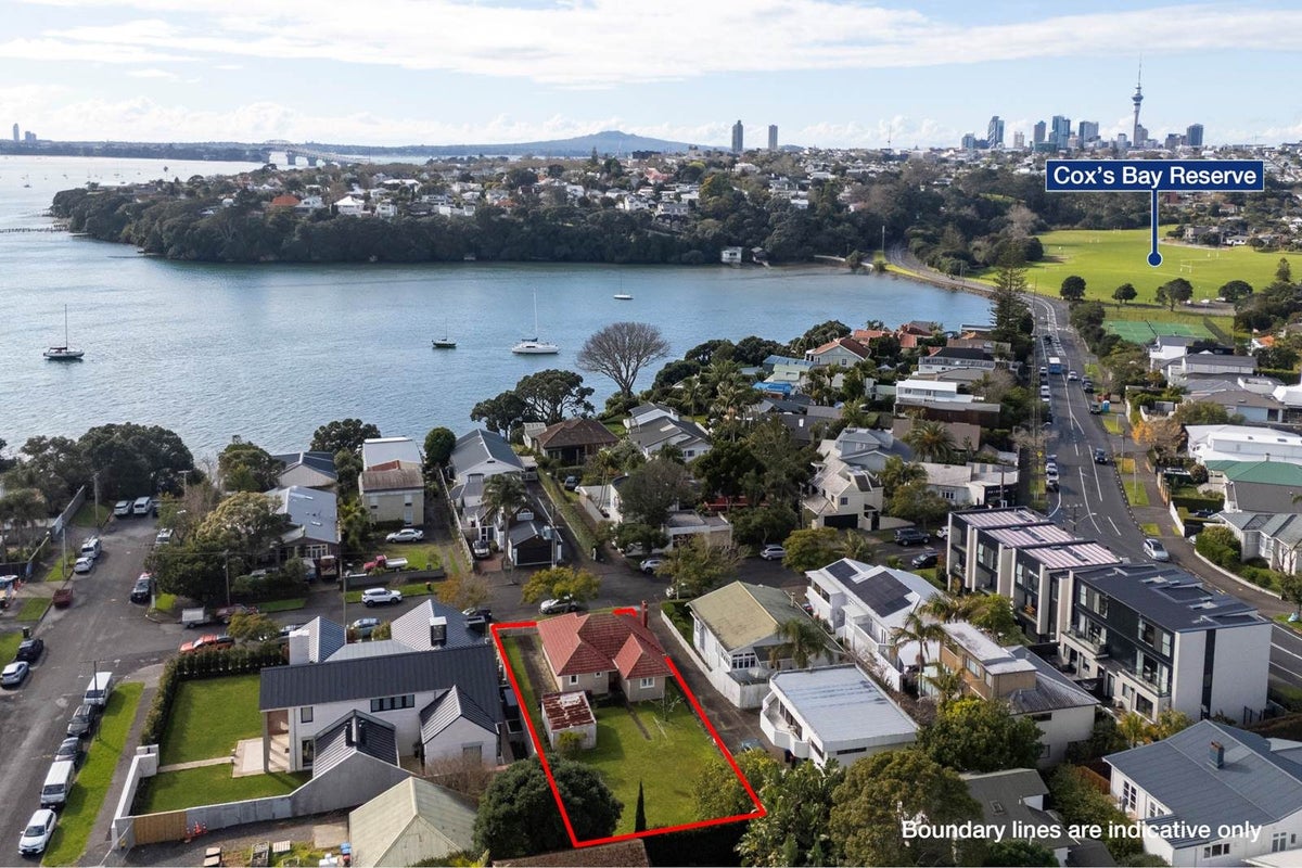 8 Kotare Avenue, Westmere, Auckland - Carousel 2