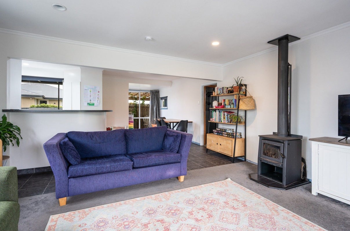 343 High Street, Motueka - Carousel 2