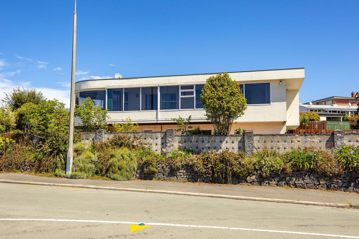 1/4 Beverley Road, Maori Hill, Timaru - Carousel 50