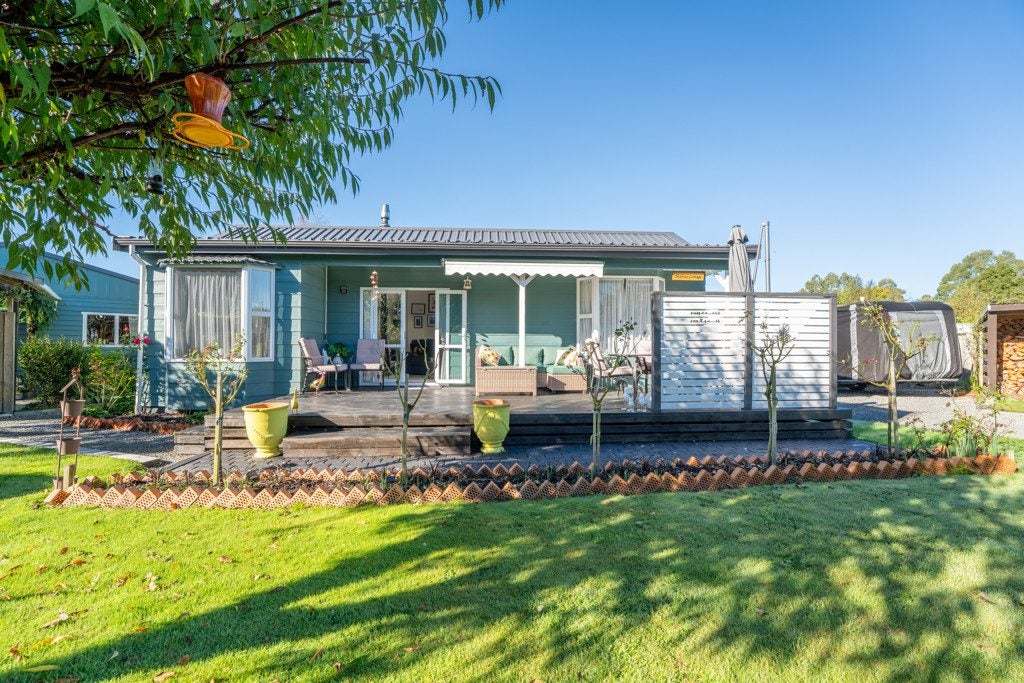 584 Woodbury Road, Woodbury, Geraldine - Carousel 1