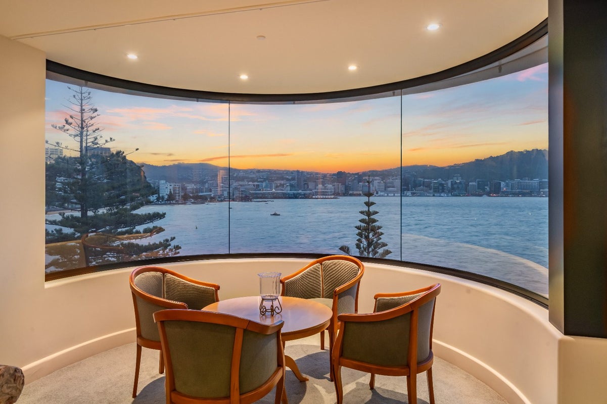 6/310 Oriental Parade, Oriental Bay, Wellington - Carousel 1