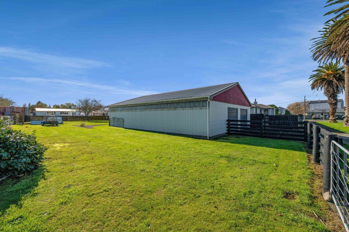 9 Burke Street, ELTHAM, Eltham - Carousel 2