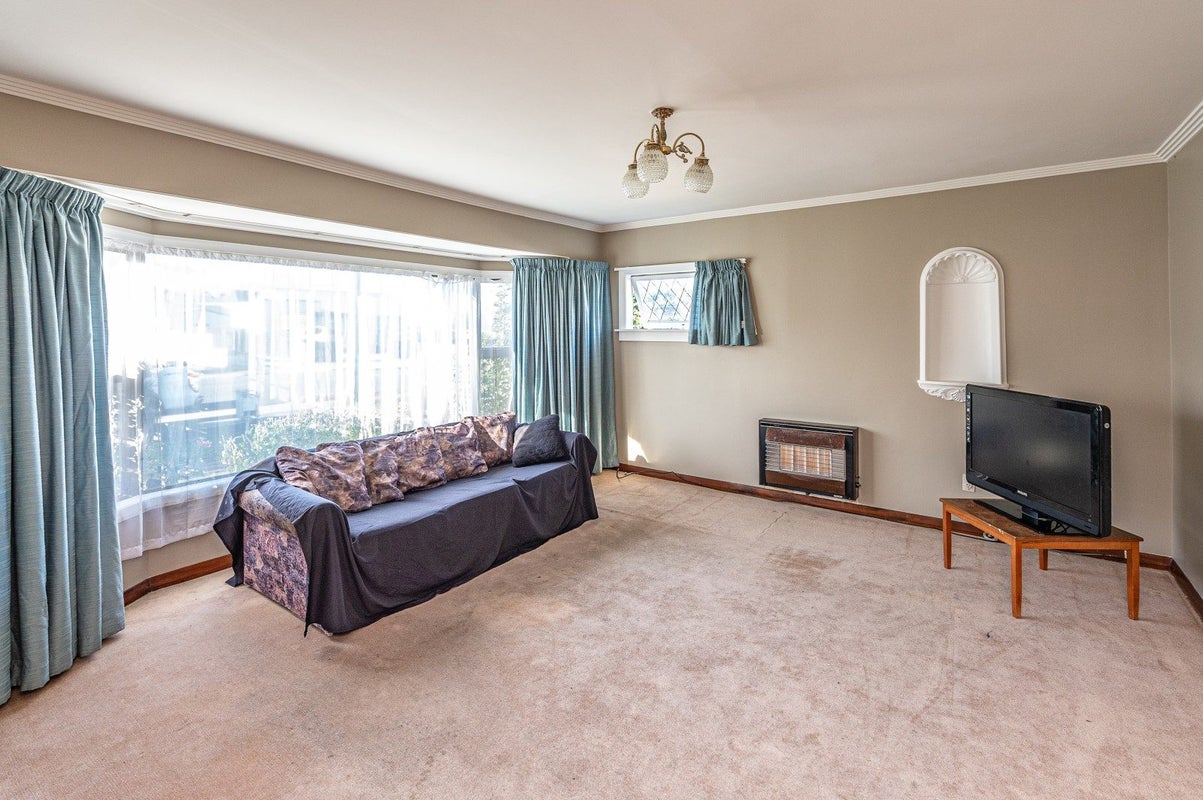 17 Puriri Street, Gonville, Whanganui - Carousel 2