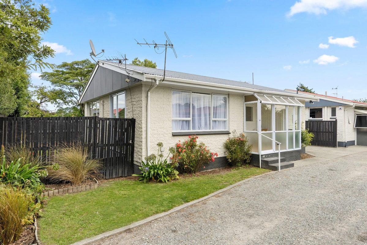 1/607 Worcester Street, Linwood, Christchurch - Carousel 1