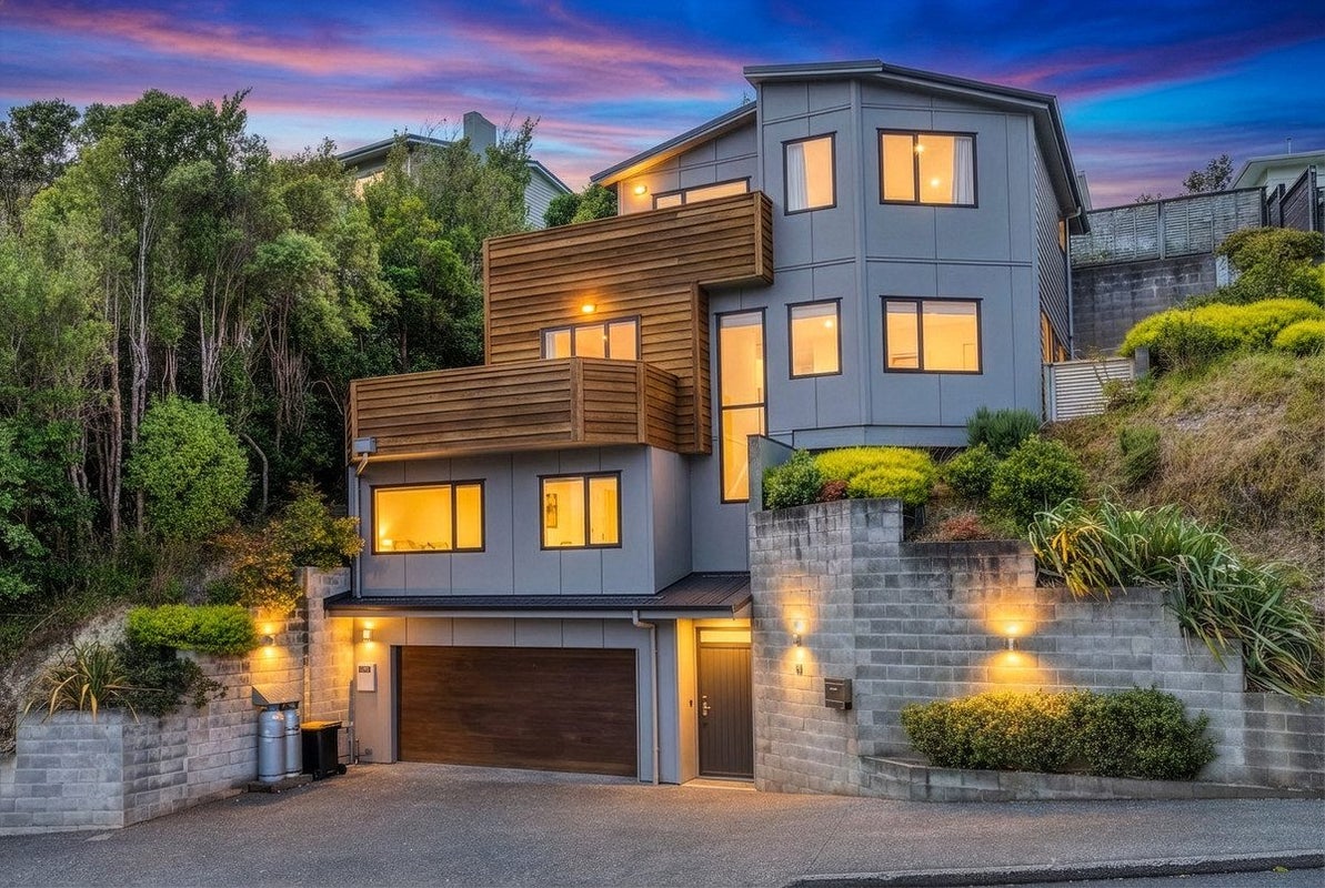 99 Mairangi Road, Wadestown, Wellington - Carousel 1
