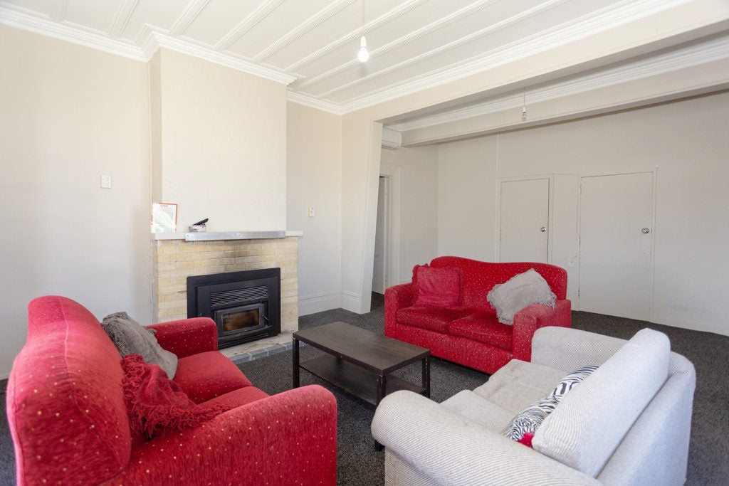 2 Reed Street, Oamaru, Oamaru - Carousel 2