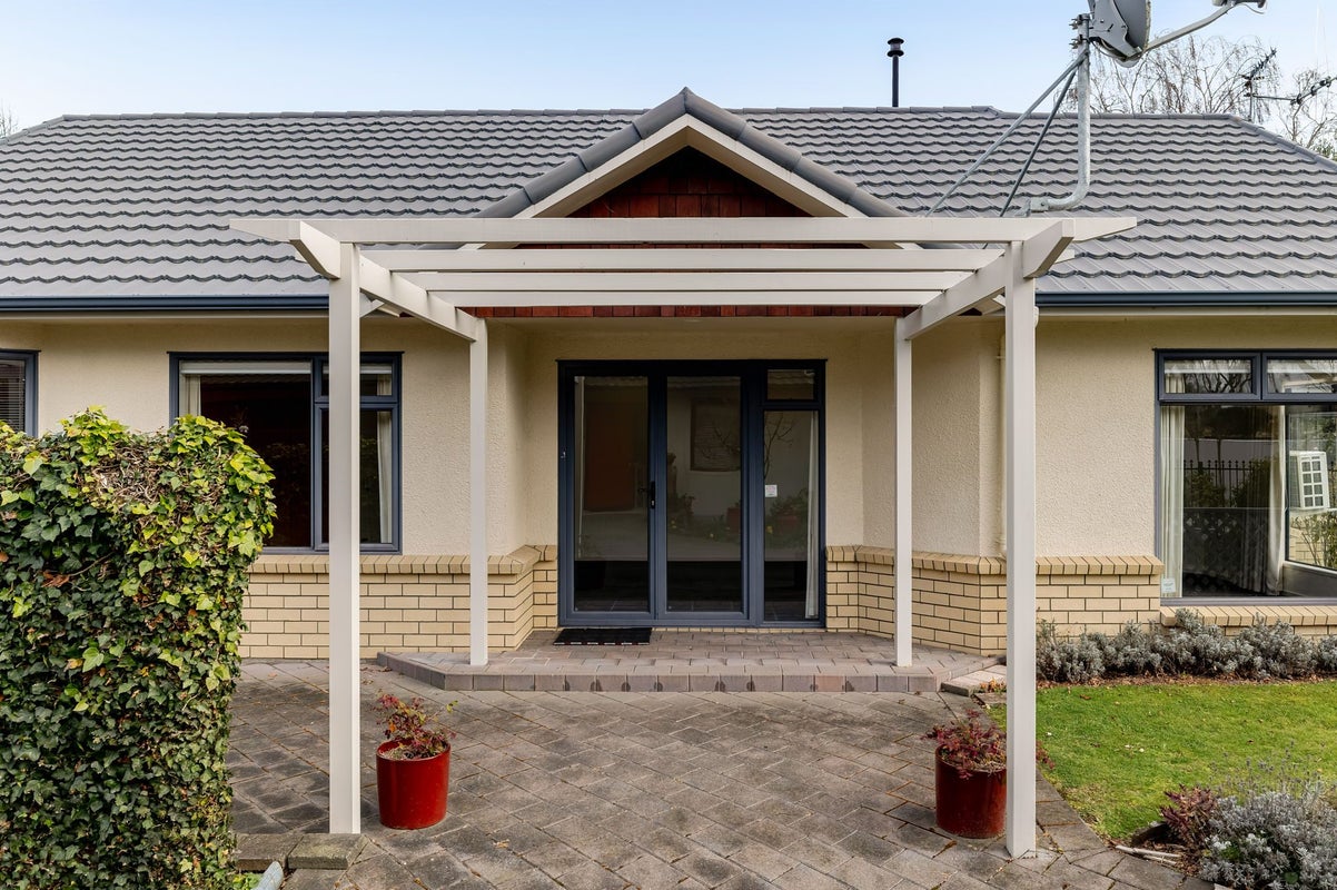 14 Winston Avenue, Hokowhitu, Palmerston North - Carousel 1