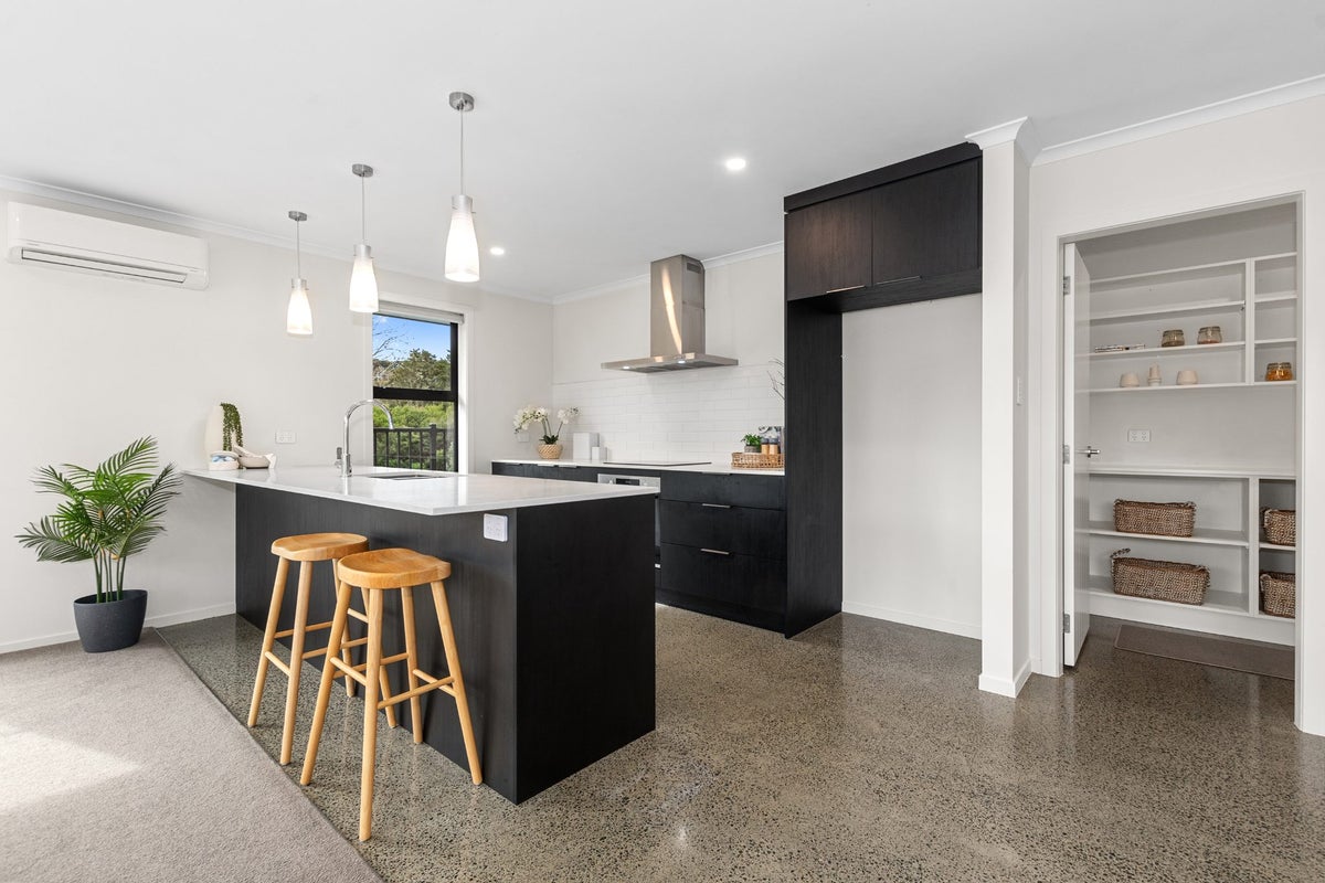 15 Tanner Place, Kamo, Whangarei - Carousel 2