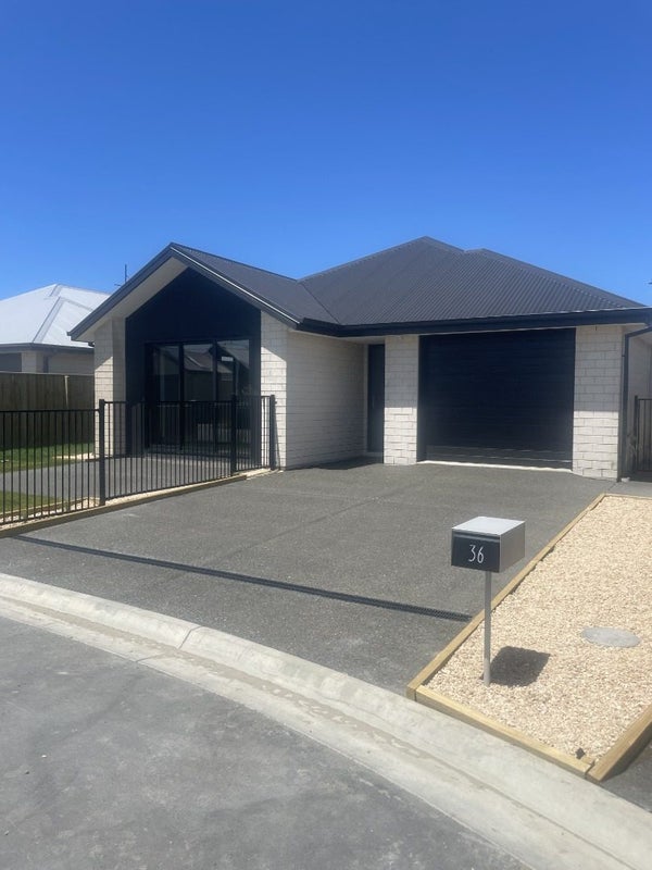 36 Edlin Lane, Pegasus, Pegasus - Carousel 1
