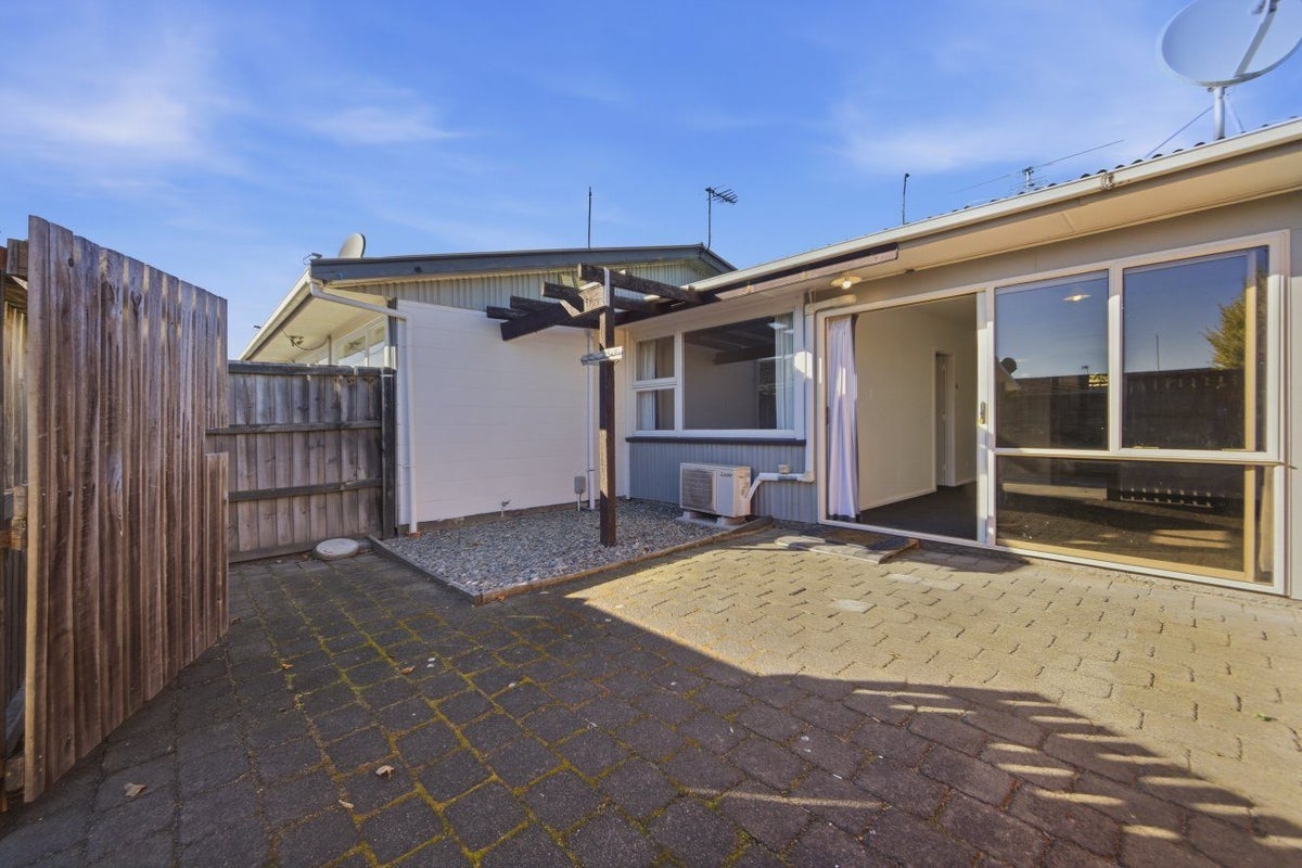 6/65 Champion Street, Edgeware, Christchurch - Carousel 2