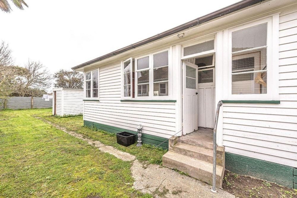 26/28 Beaven Street, Marton, Marton - Carousel 7