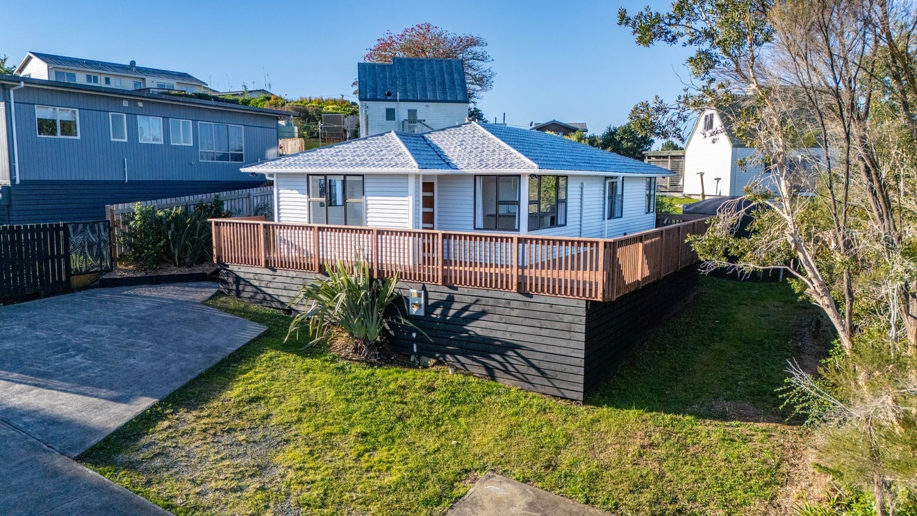 21B Melody Lane, Mangonui, Mangonui - Carousel 1