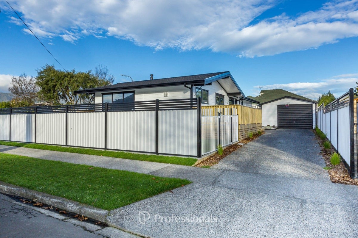 99 Gibbons Street, Ebdentown, Upper Hutt - Carousel 30