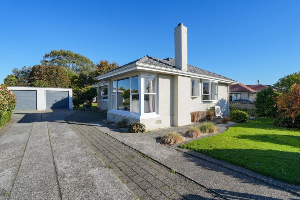 155 Lamond Street East, Hargest, Invercargill - Carousel 1