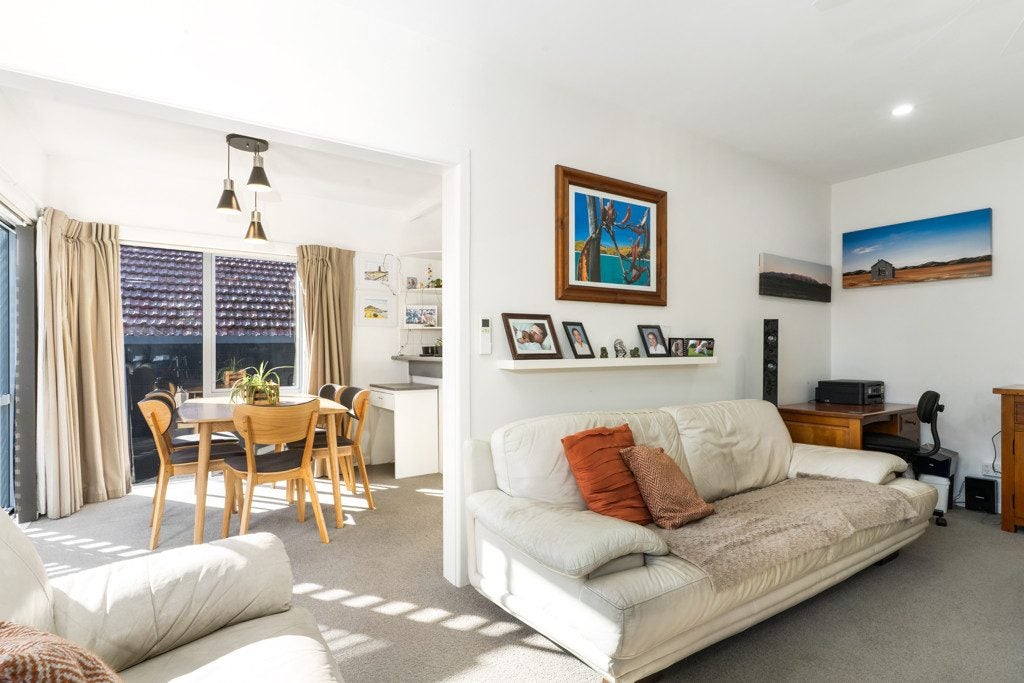 28 Jennifer Street, Bryndwr, Christchurch - Carousel 2