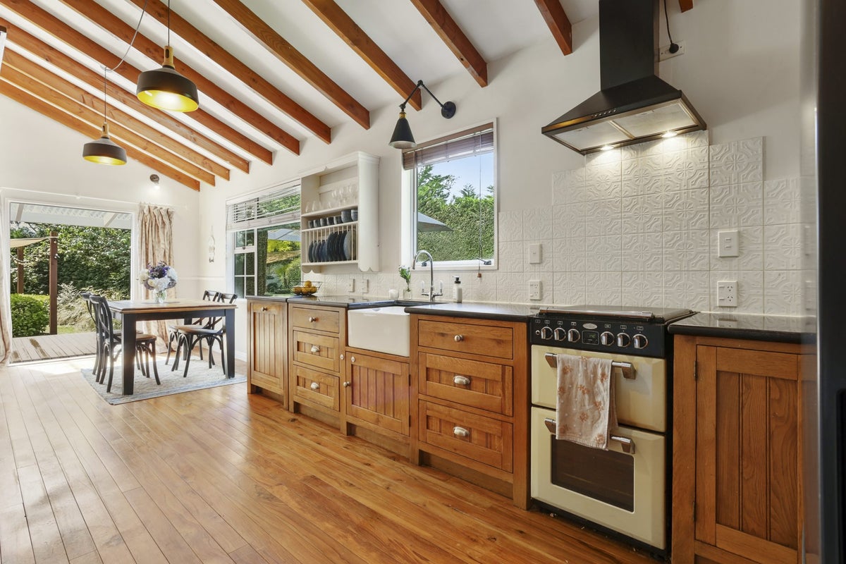 5 Burnt Hill Road, Oxford, Oxford - Carousel 2