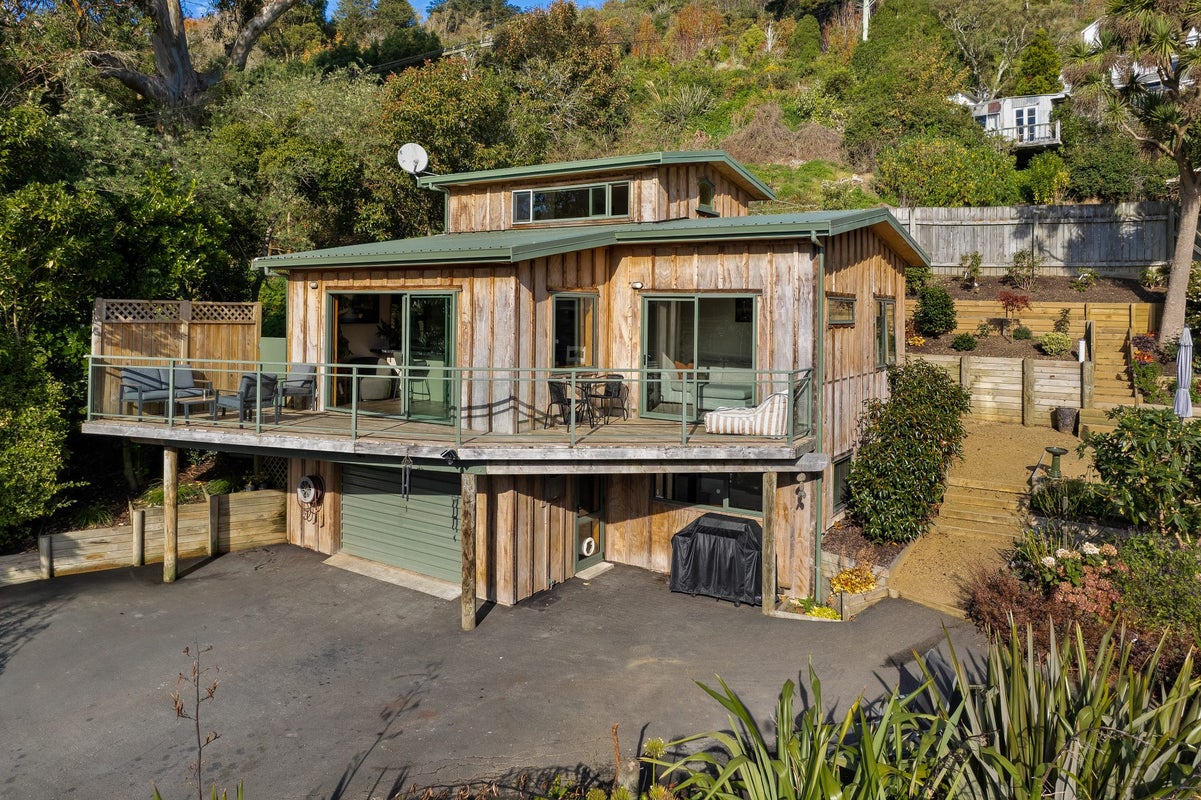 19 William Street, Careys Bay, Port Chalmers - Carousel 2