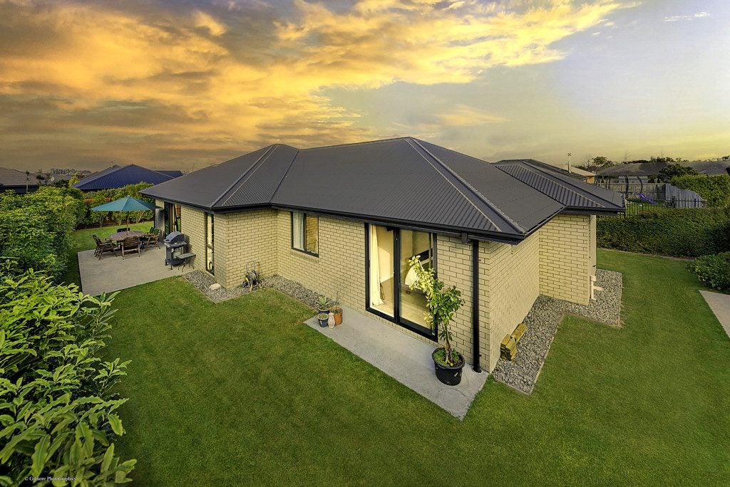 36 Carrington Close, Lincoln, Lincoln - Carousel 1