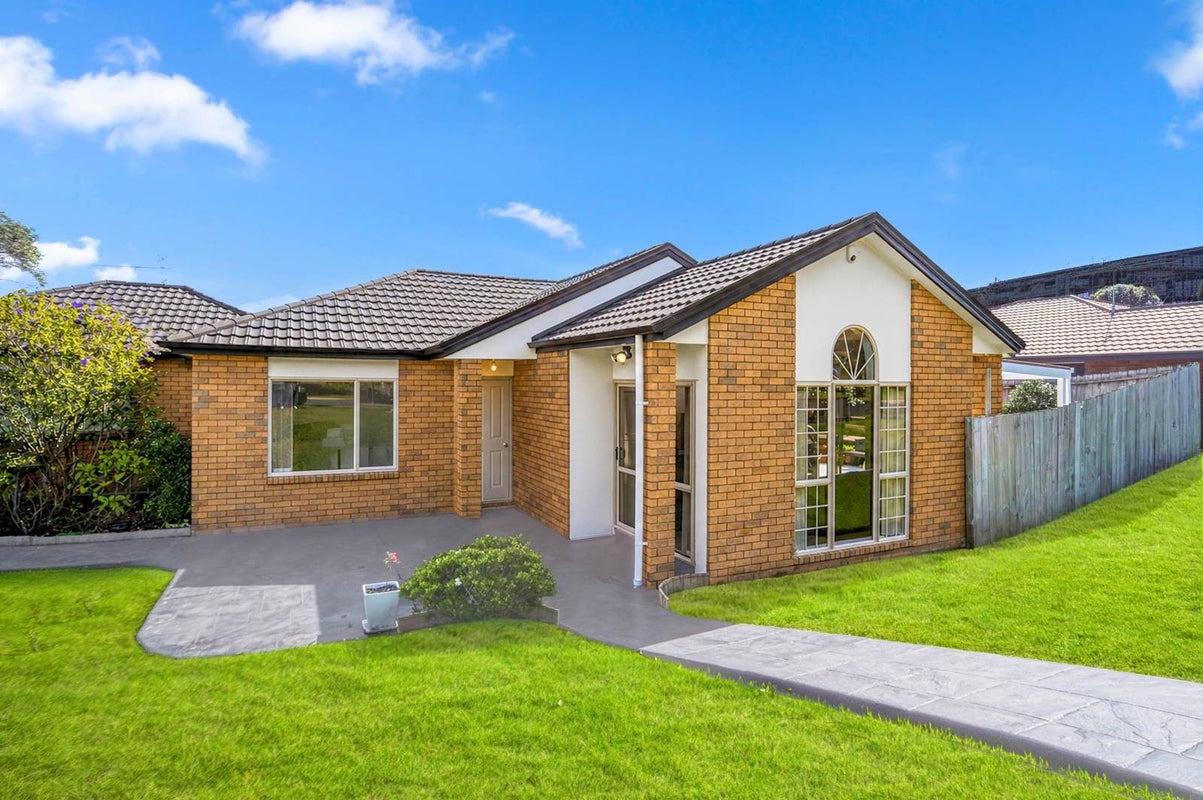 77 Nimstedt Avenue, Oteha, Auckland - Carousel 2