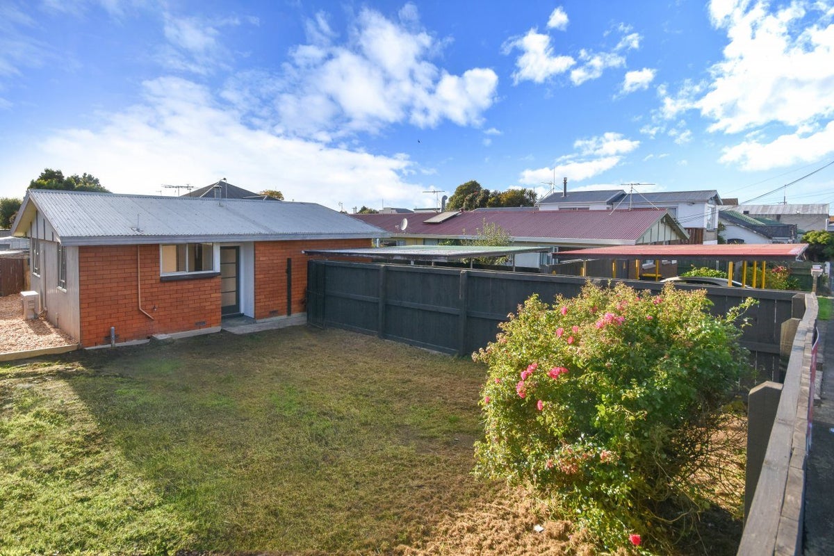 24A Josephine Street, Caversham, Dunedin - Carousel 1