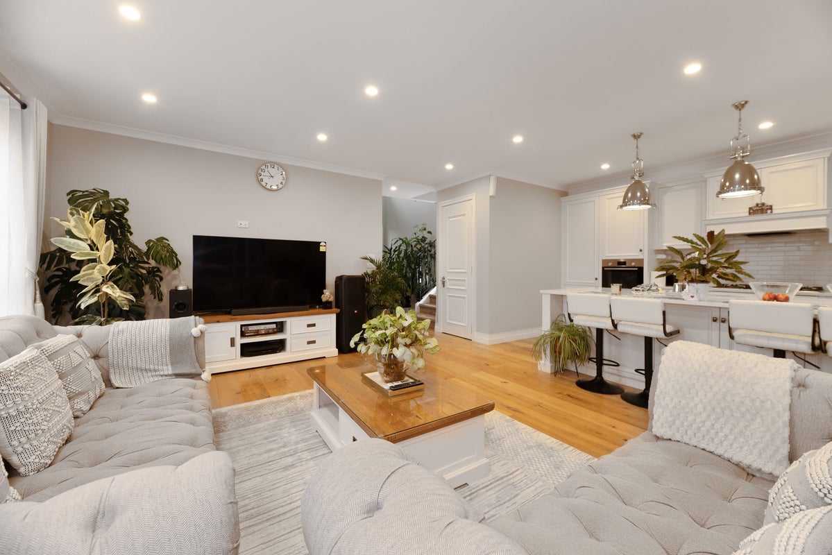 1 Bela Vista Boulevard, Swanson, Auckland - Carousel 2