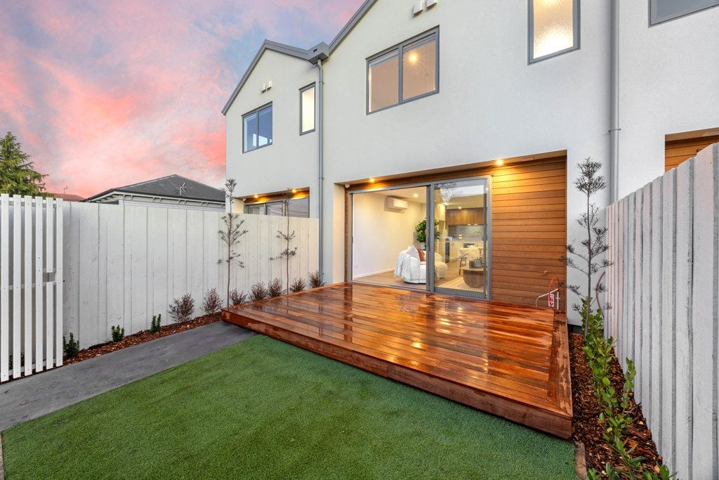 258 Edgeware Road, Edgeware, Christchurch - Carousel 1